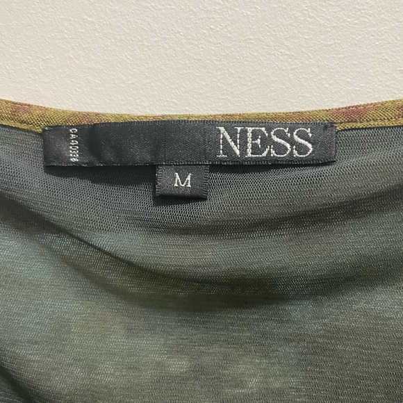 NESS top M - Picture 4 of 5